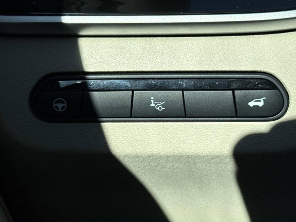 Certified 2022 INFINITI QX60 Luxe w/ Vision Package image 13