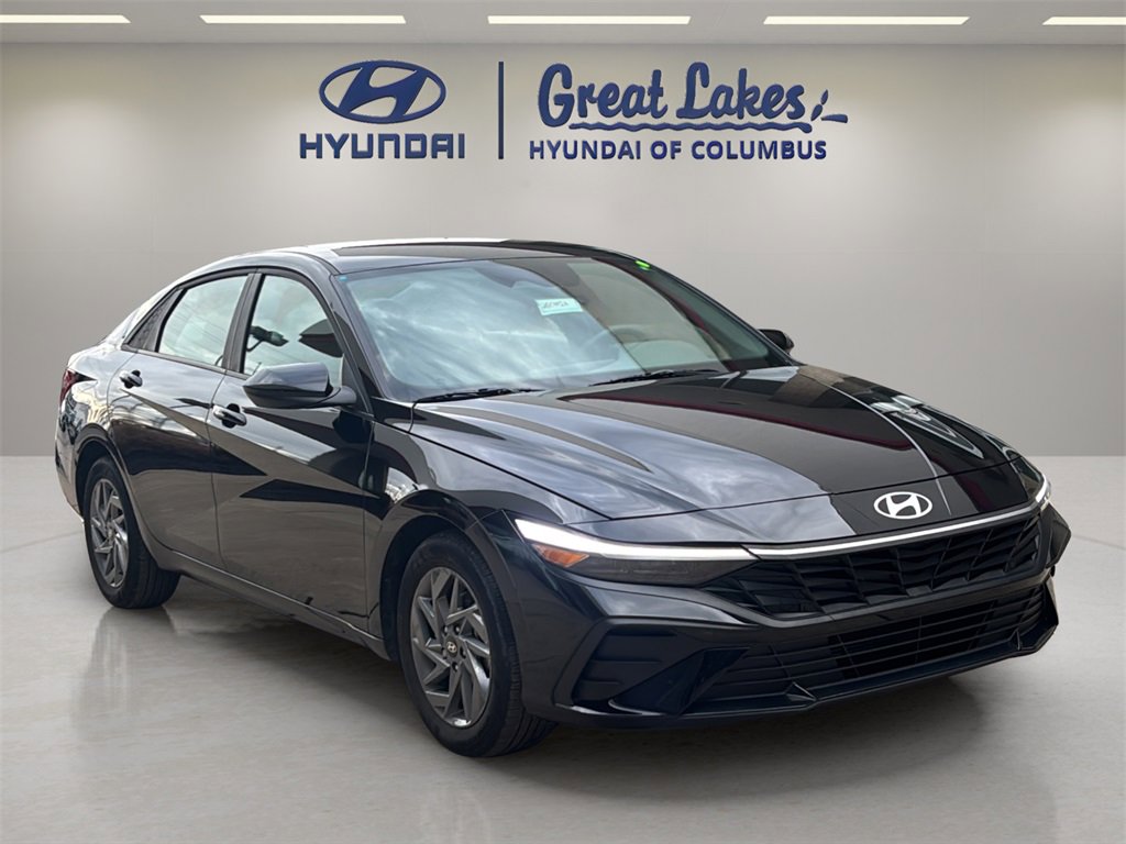 Certified 2024 Hyundai Elantra SEL image 7