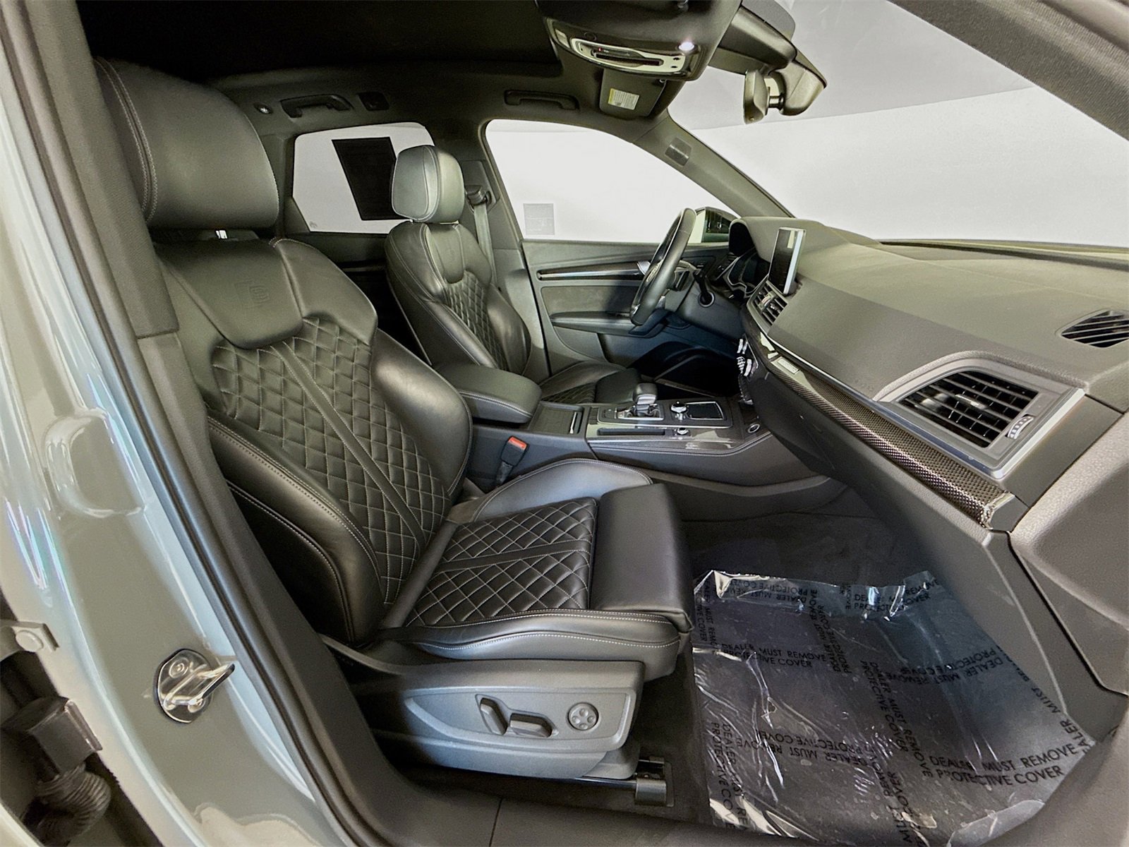 Used 2020 Audi SQ5 Premium Plus w/ Premium Plus Package image 29