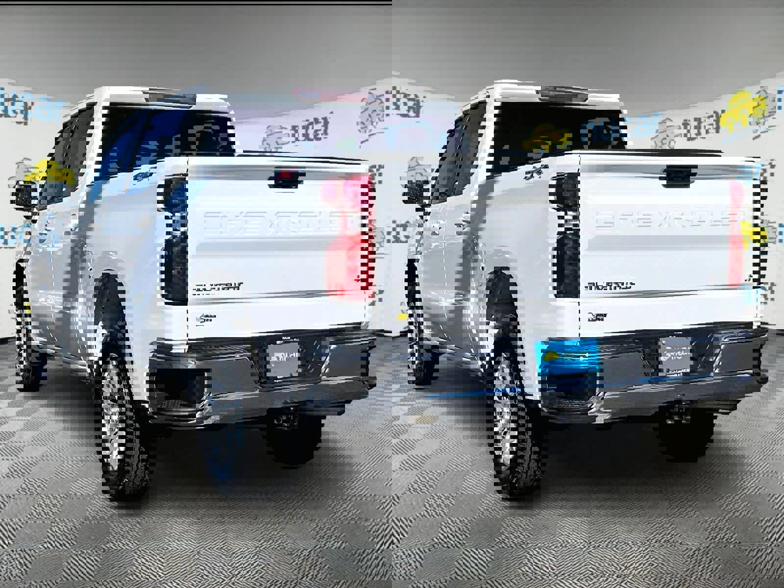 Used 2023 Chevrolet Silverado 1500 LT image 4