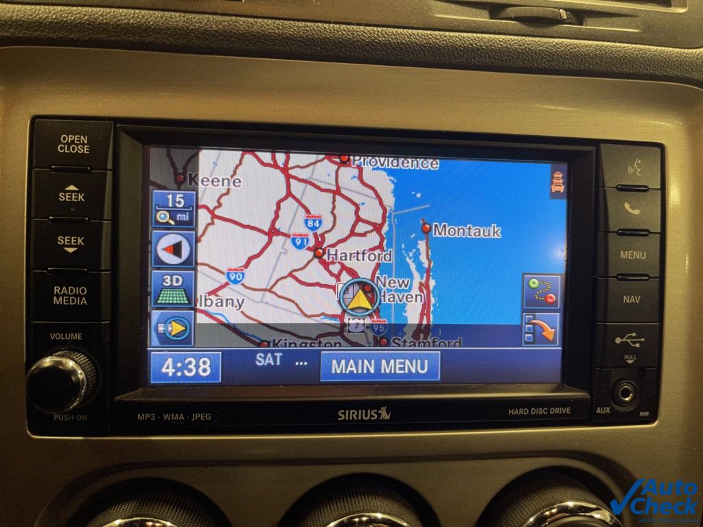 Used 2014 Dodge Challenger SRT8 image 34