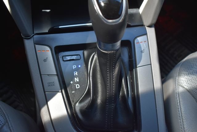 Used 2017 Hyundai Elantra Limited w/ Limited Ultimate Package 09 FWD image 33