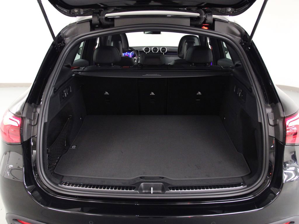 New 2026 Mercedes-Benz GLC 43 AMG 4MATIC image 18