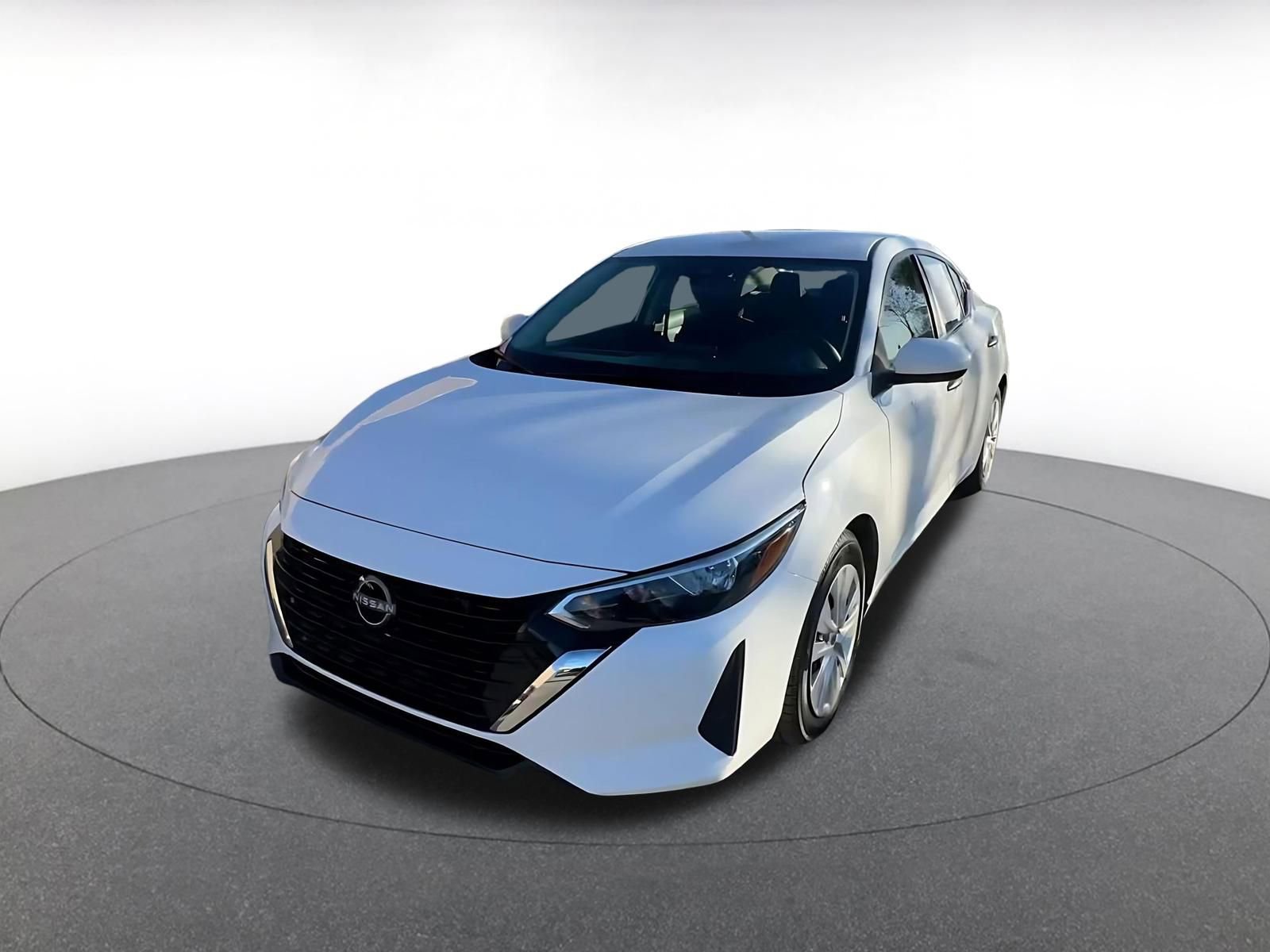 Used 2025 Nissan Sentra S image 7