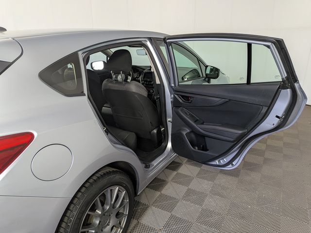 Used 2018 Subaru Impreza 2.0i AWD/4WD image 28