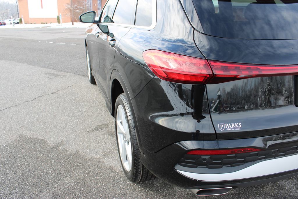 New 2025 Audi Q5 Premium Plus image 42