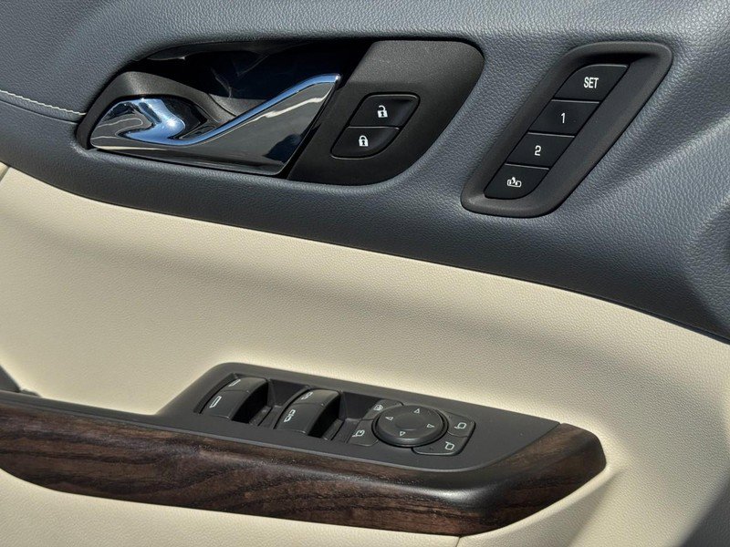Used 2022 GMC Acadia Denali w/ Denali Technology Package image 21
