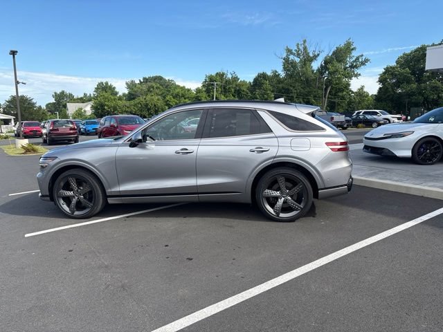 Used 2024 Genesis GV70 2.5T w/ Sport Prestige Package AWD/4WD image 9