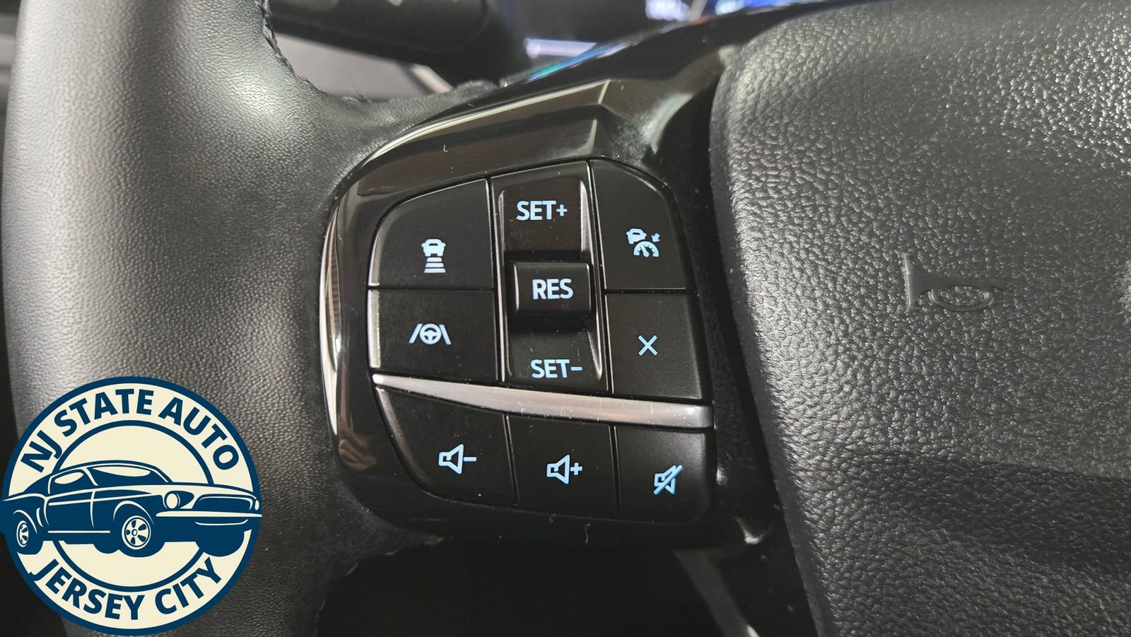 Used 2022 Ford Escape SE w/ Convenience Package image 13