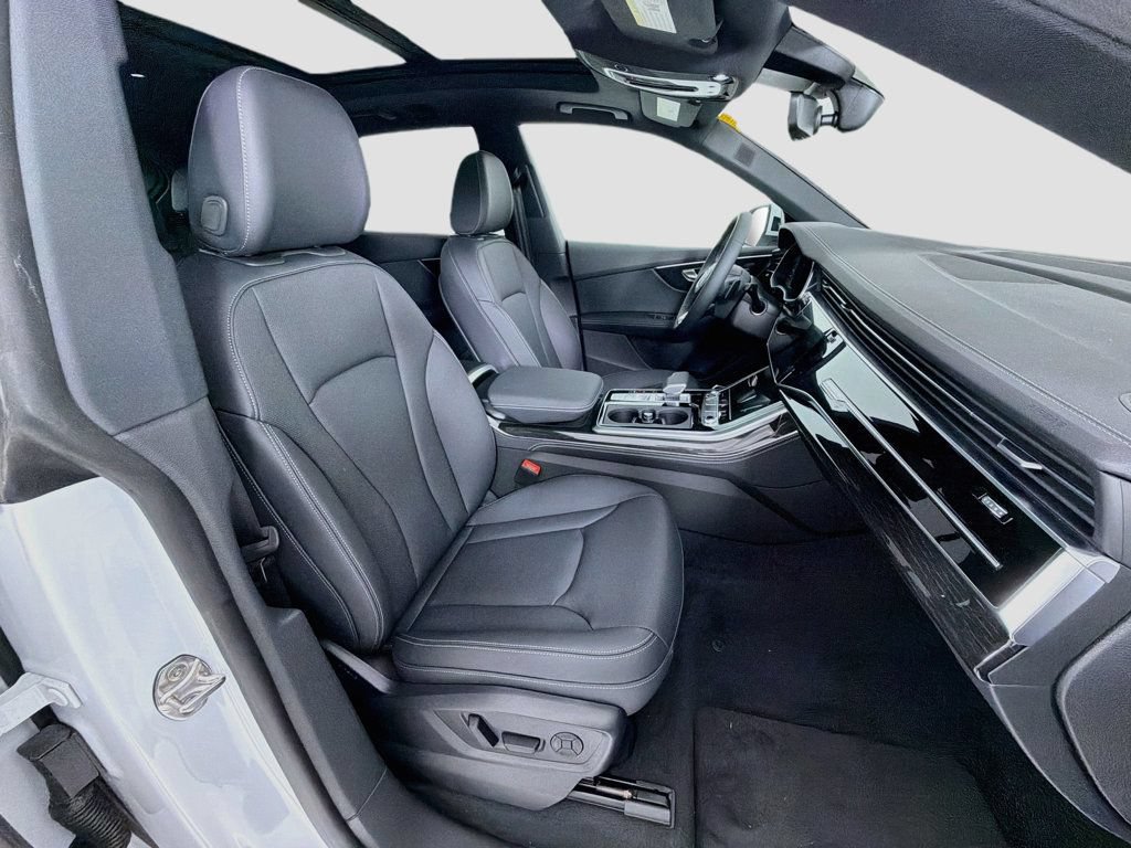 New 2026 Audi Q8 Premium Plus AWD/4WD image 30