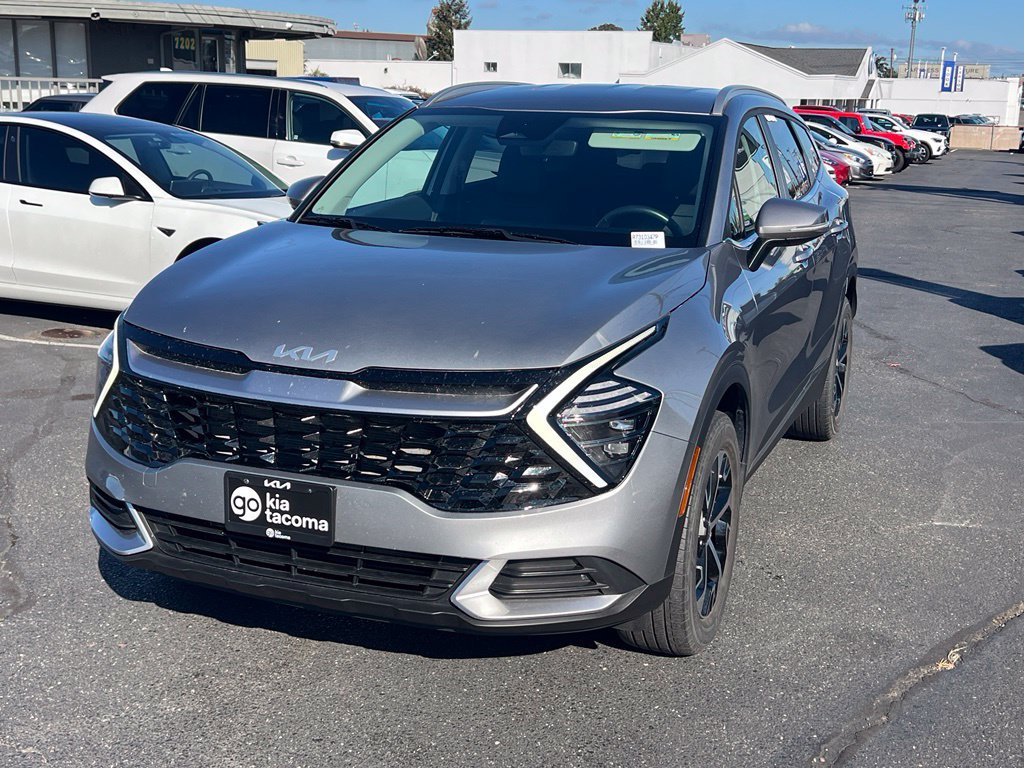 Certified 2024 Kia Sportage EX AWD/4WD image 3