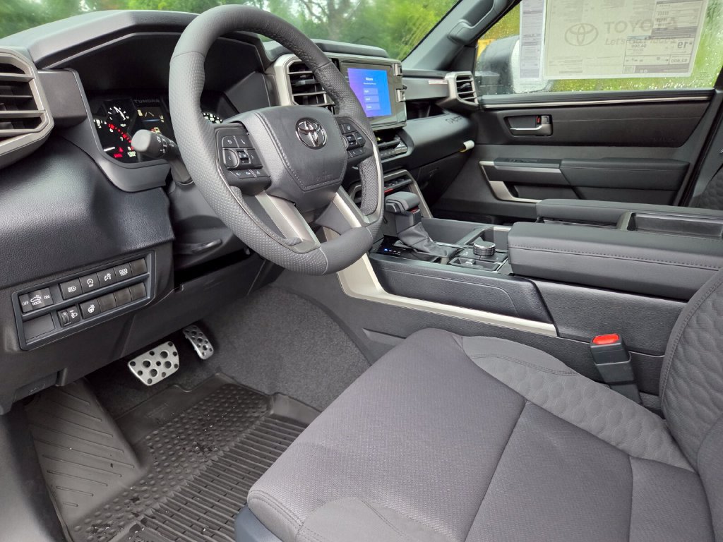 New 2026 Toyota Tundra SR5 AWD/4WD image 25