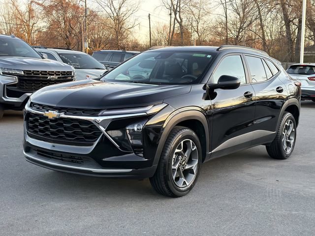 Used 2024 Chevrolet Trax LT image 7