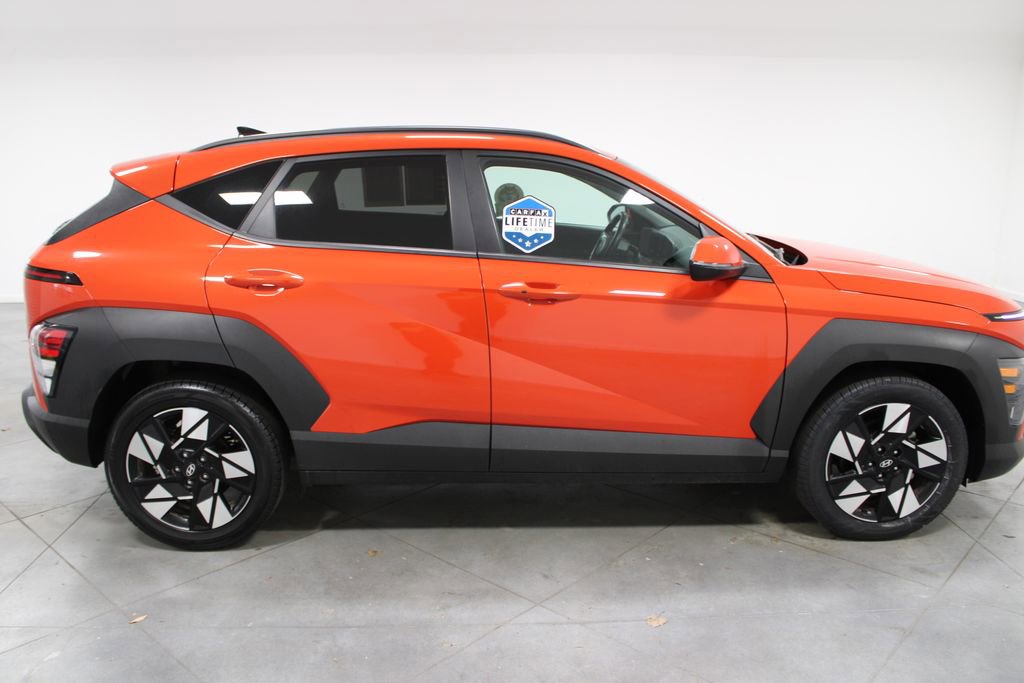 Used 2024 Hyundai Kona SEL image 11