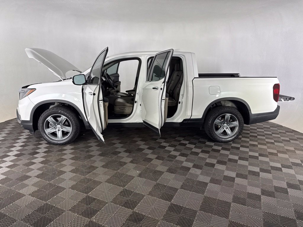 Used 2023 Honda Ridgeline RTL-E image 10