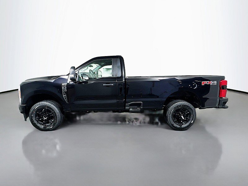 New 2026 Ford F350 XL image 4