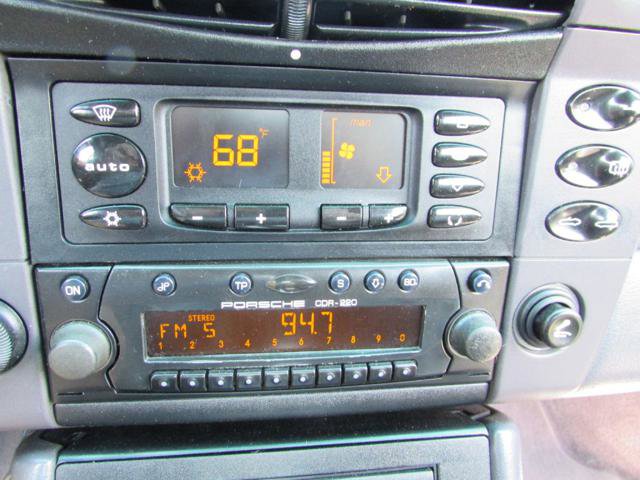 Used 2000 Porsche 911 Carrera image 24