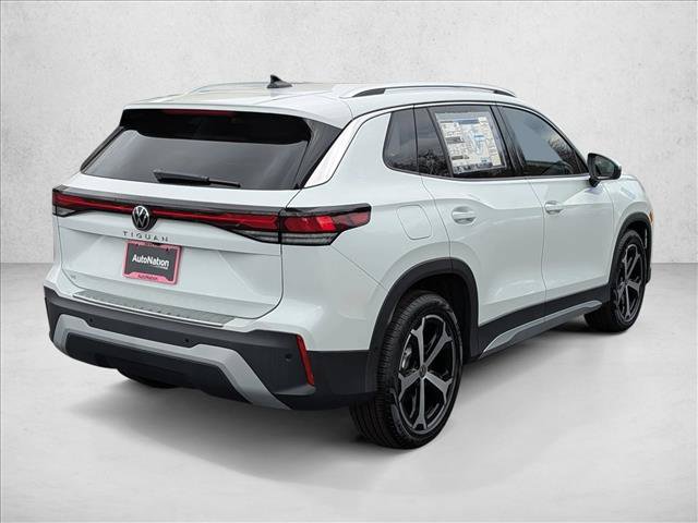 New 2026 Volkswagen Tiguan SE FWD image 5