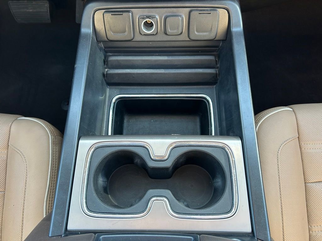 Used 2019 GMC Sierra 3500 Denali w/ Duramax Plus Package image 7