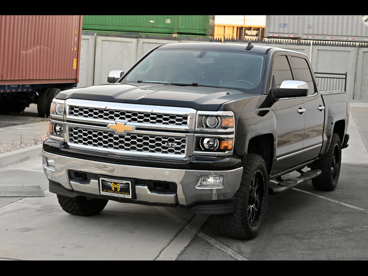Used 2015 Chevrolet Silverado 1500 LTZ AWD/4WD image 1