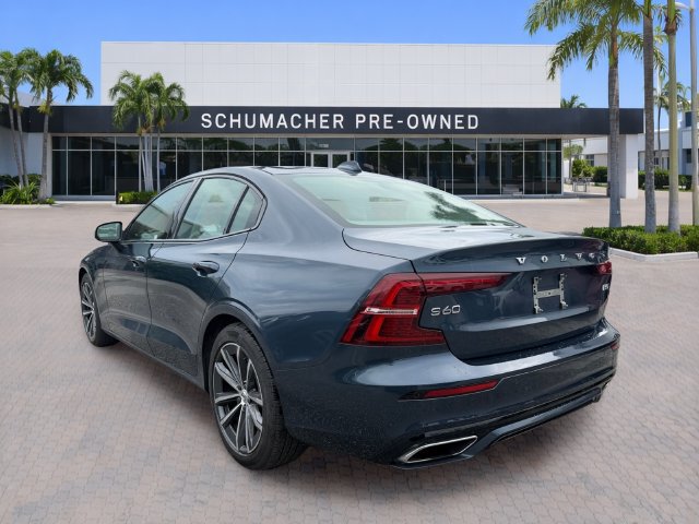 Used 2022 Volvo S60 B5 Momentum w/ Advanced Package AWD/4WD image 5