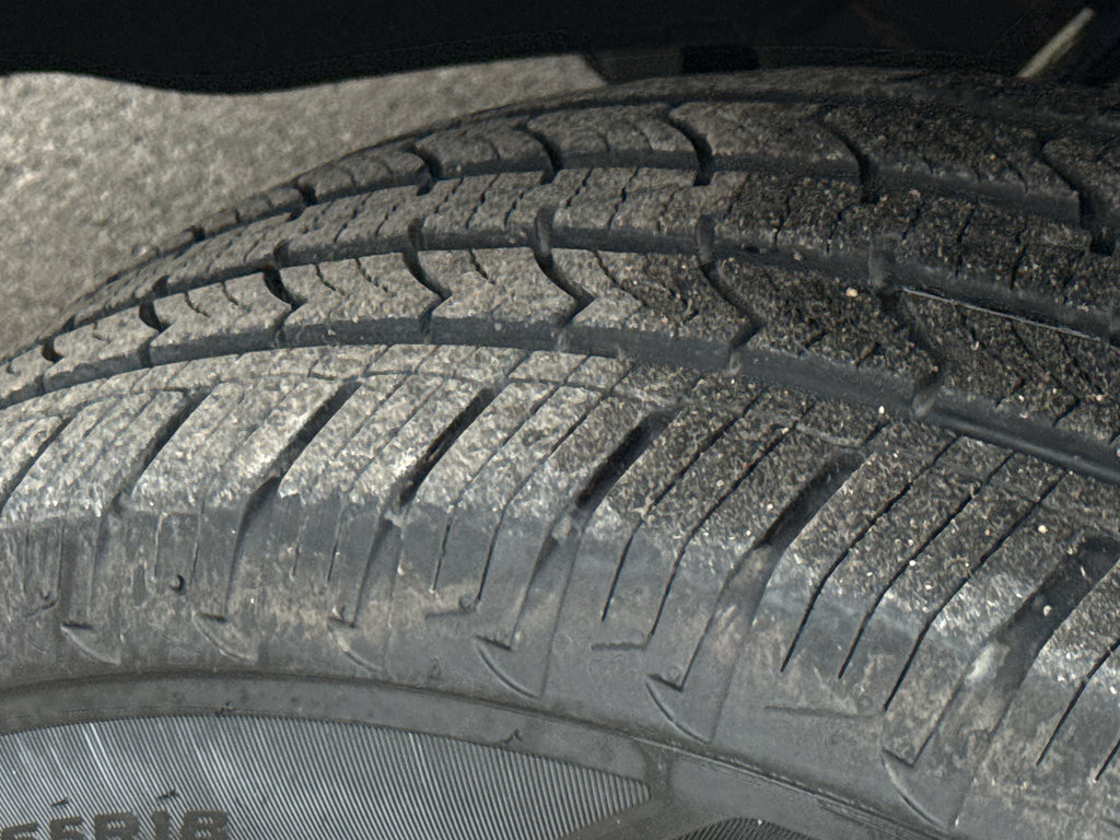 Used 2016 Chevrolet Tahoe LS image 10