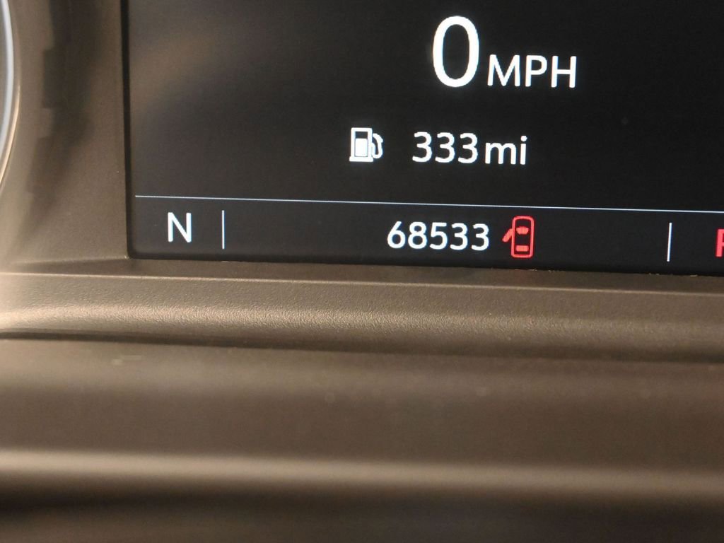 Used 2024 Chevrolet Suburban LS w/ Driver Alert Package RWD image 33