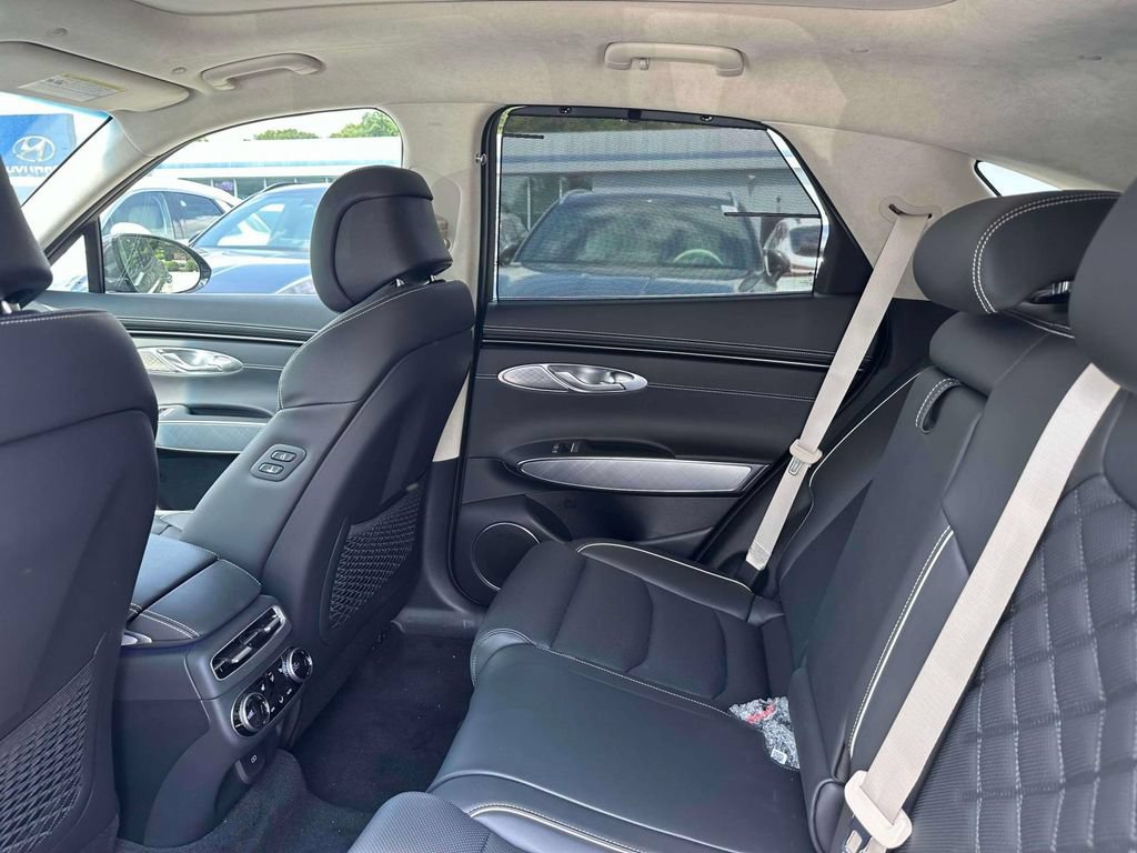 New 2025 Genesis Electrified GV70 w/ Prestige Package AWD/4WD image 7