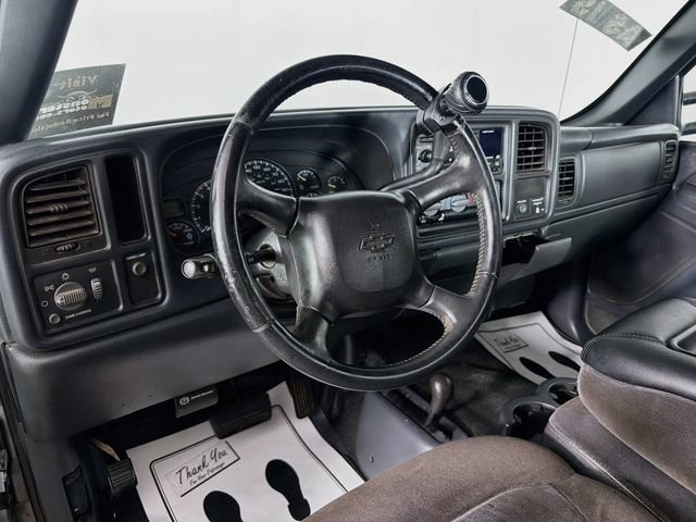 Used 2001 Chevrolet Silverado 2500 LS w/ Snow Plow Prep Pkg AWD/4WD image 9