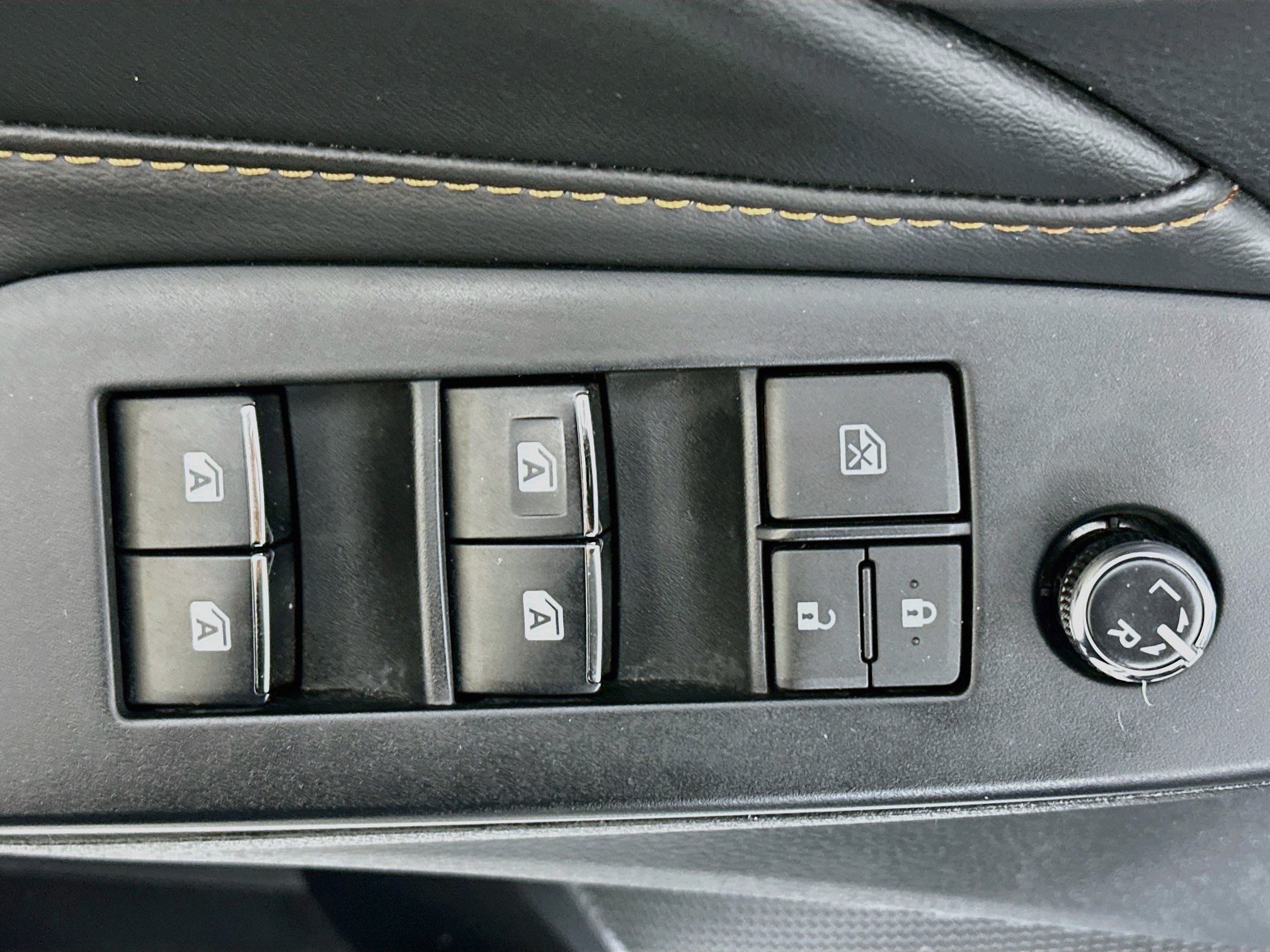 Certified 2021 Toyota Avalon XSE FWD image 18