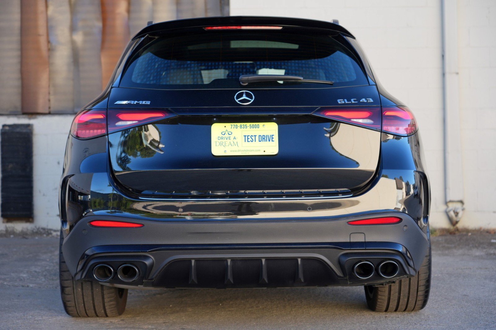 Used 2025 Mercedes-Benz GLC 43 AMG 4MATIC w/ AMG Night Package image 11