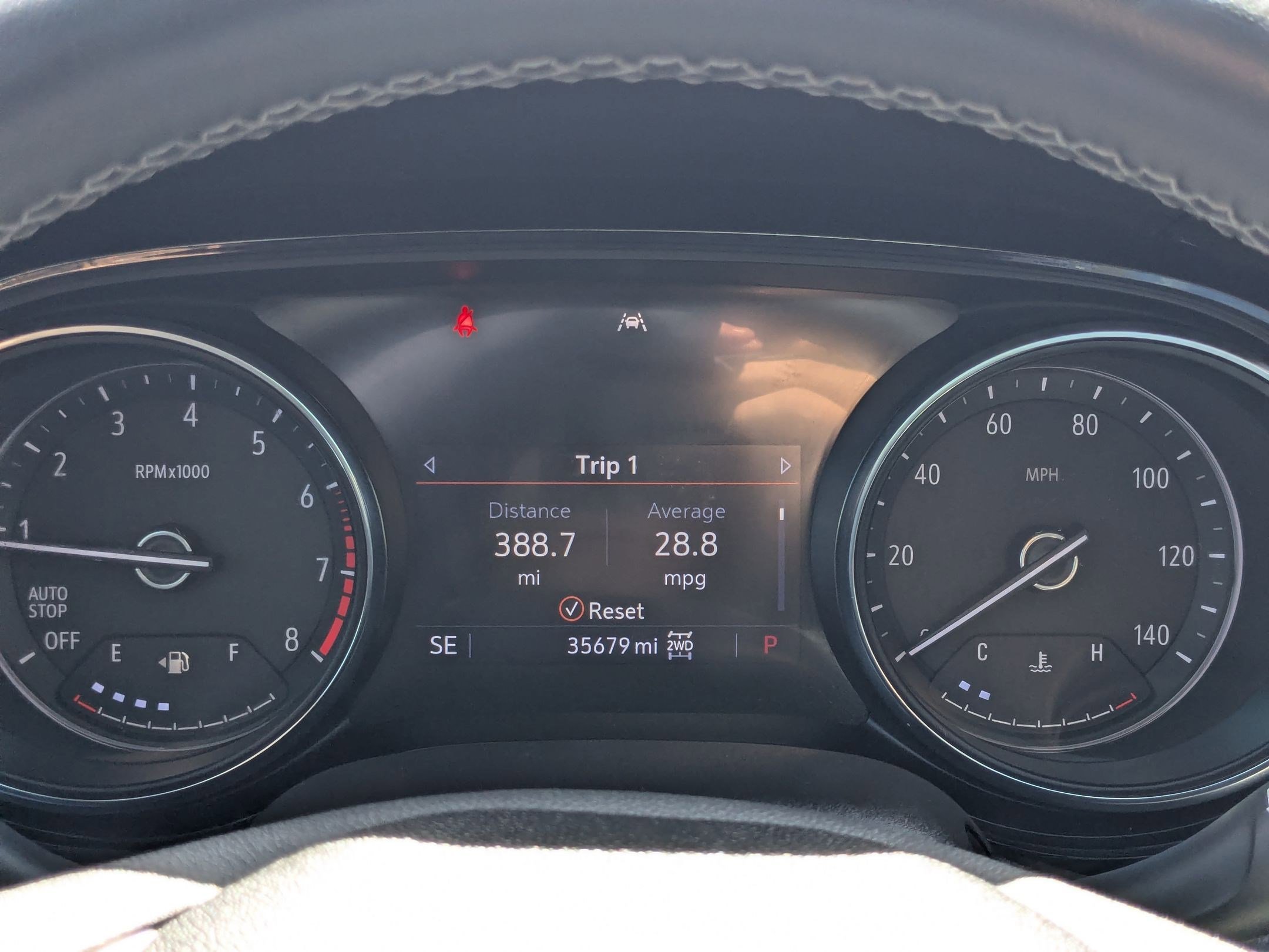 Used 2022 Buick Encore GX Essence w/ Experience Buick Package image 21