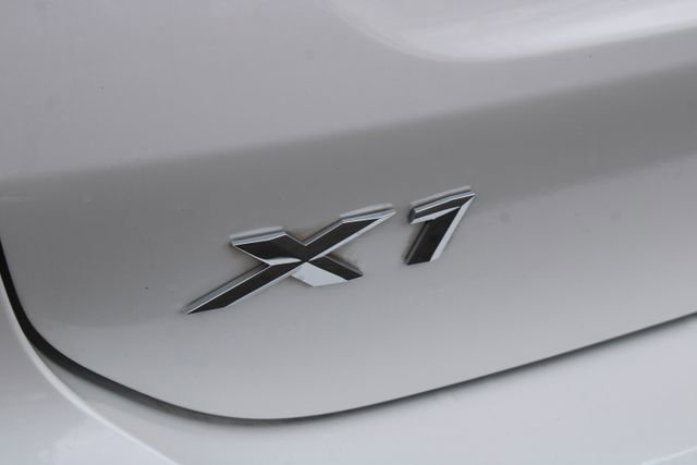 Used 2020 BMW X1 xDrive28i w/ Premium Package image 10