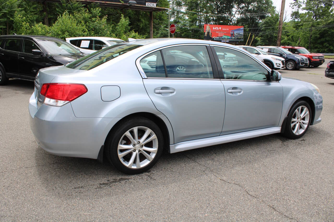 Used 2013 Subaru Legacy 2.5i Limited AWD/4WD image 7