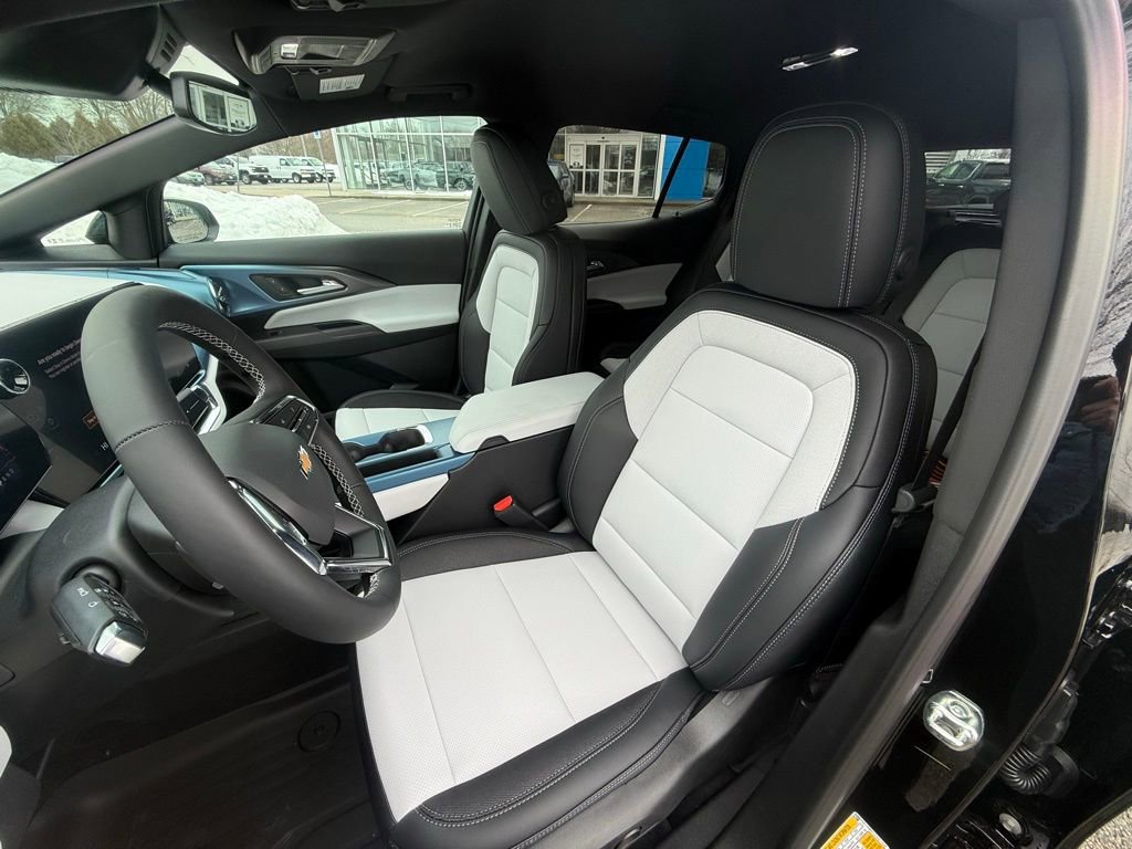 New 2026 Chevrolet Equinox EV LT FWD image 20