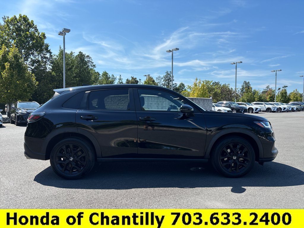 Certified 2025 Honda HR-V Sport image 8