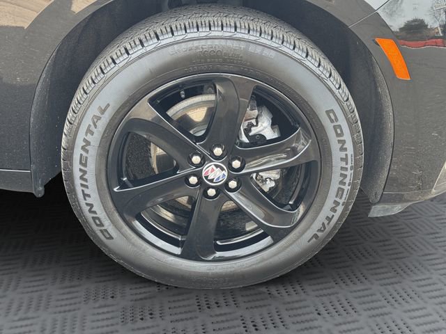 Used 2024 Buick Enclave Essence w/ Experience Buick Package image 28