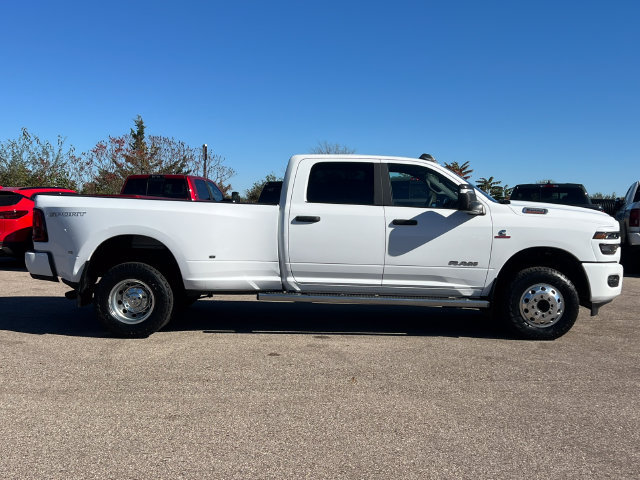 Used 2025 RAM 3500 Big Horn AWD/4WD image 50