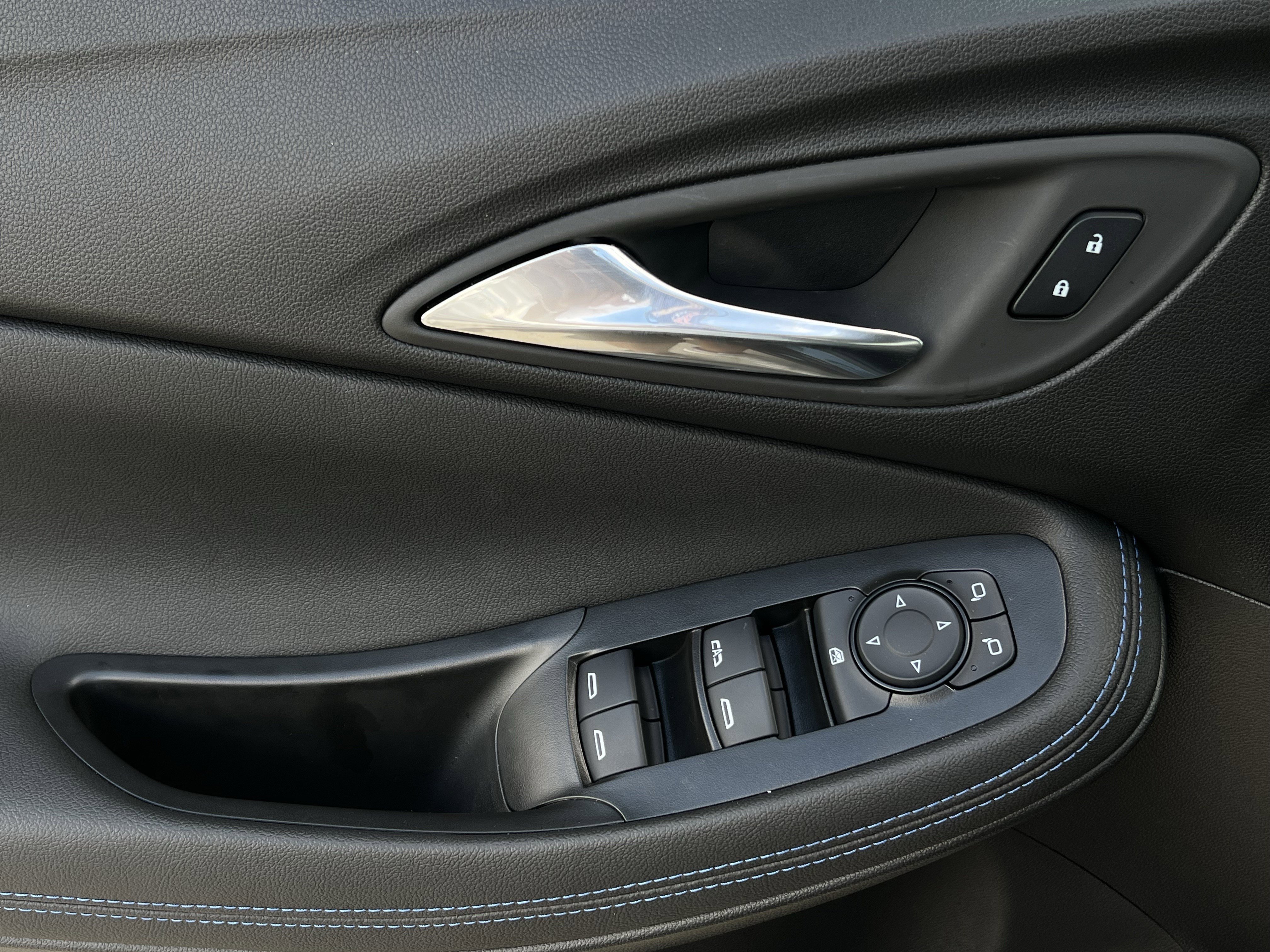 New 2026 Buick Encore GX Sport Touring w/ Comfort Package image 22