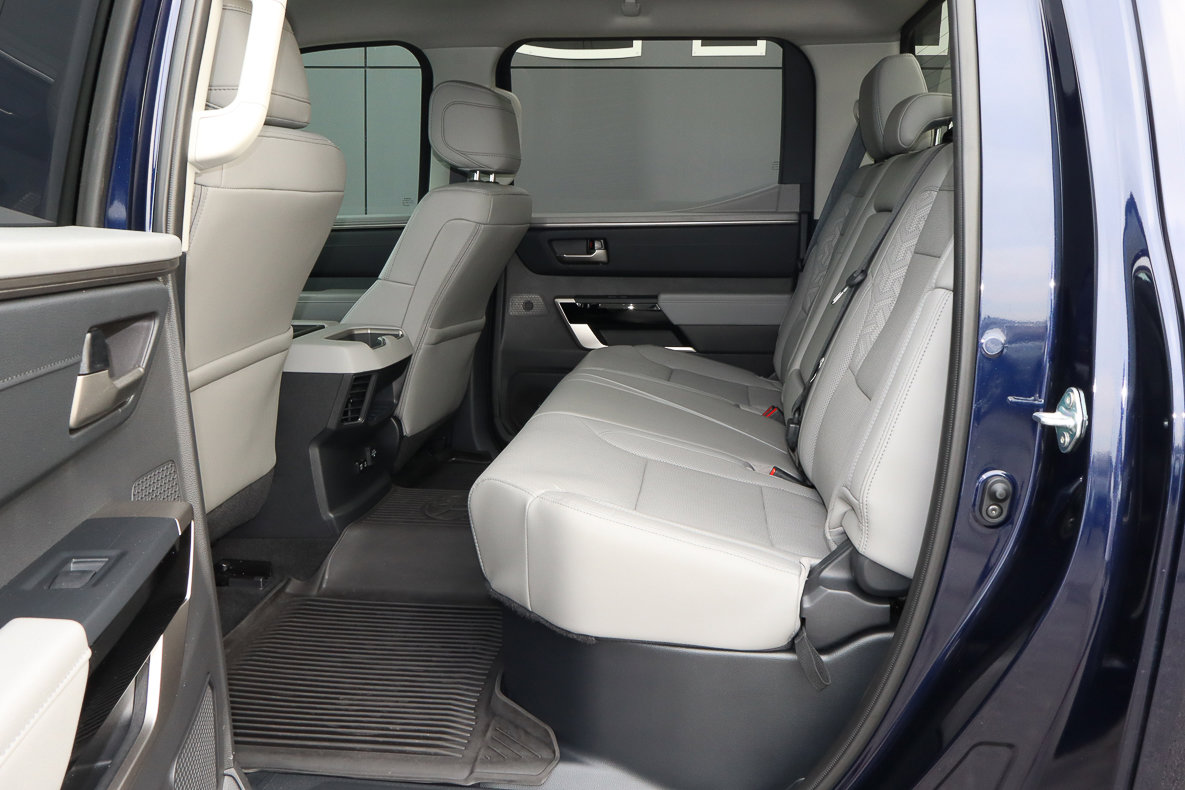 Used 2024 Toyota Tundra Limited image 8