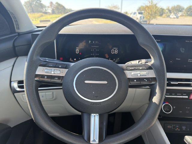 Used 2025 Hyundai Tucson SEL FWD image 26