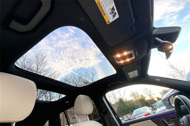 Used 2020 Mercedes-Benz GLB 250 4MATIC image 11