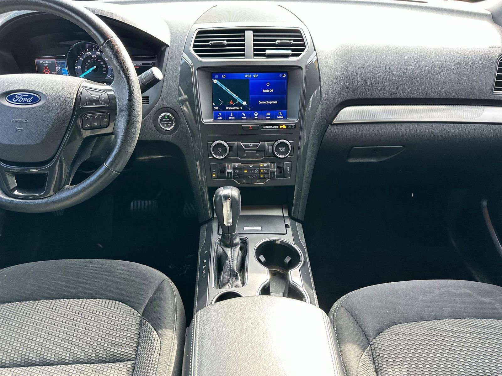 Used 2019 Ford Explorer XLT w/ Equipment Group 201A FWD image 13