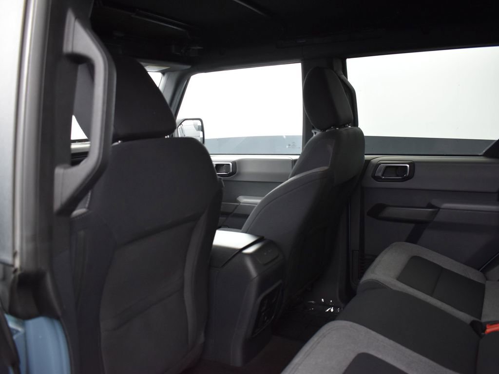 Used 2022 Ford Bronco 4-Door AWD/4WD image 27