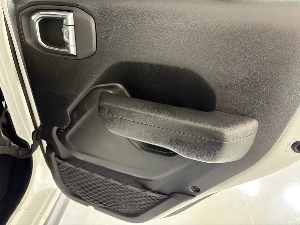 Used 2023 Jeep Gladiator Rubicon image 39