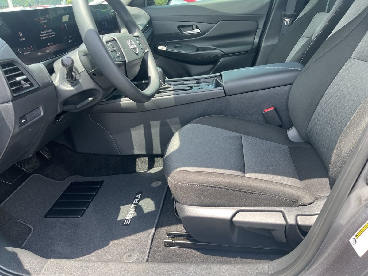 Used 2026 Nissan Sentra SV w/ Floor Mat Package FWD image 14