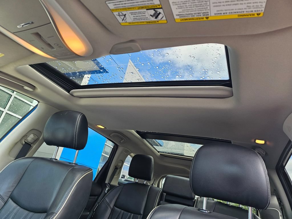 Used 2019 INFINITI QX60 Luxe w/ Sensory Package AWD/4WD image 22