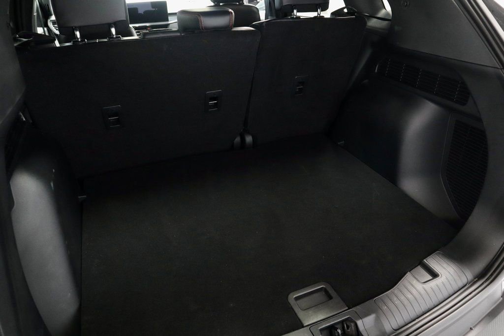 Certified 2025 Ford Escape ST-Line Elite w/ Tech Pack #1 image 16