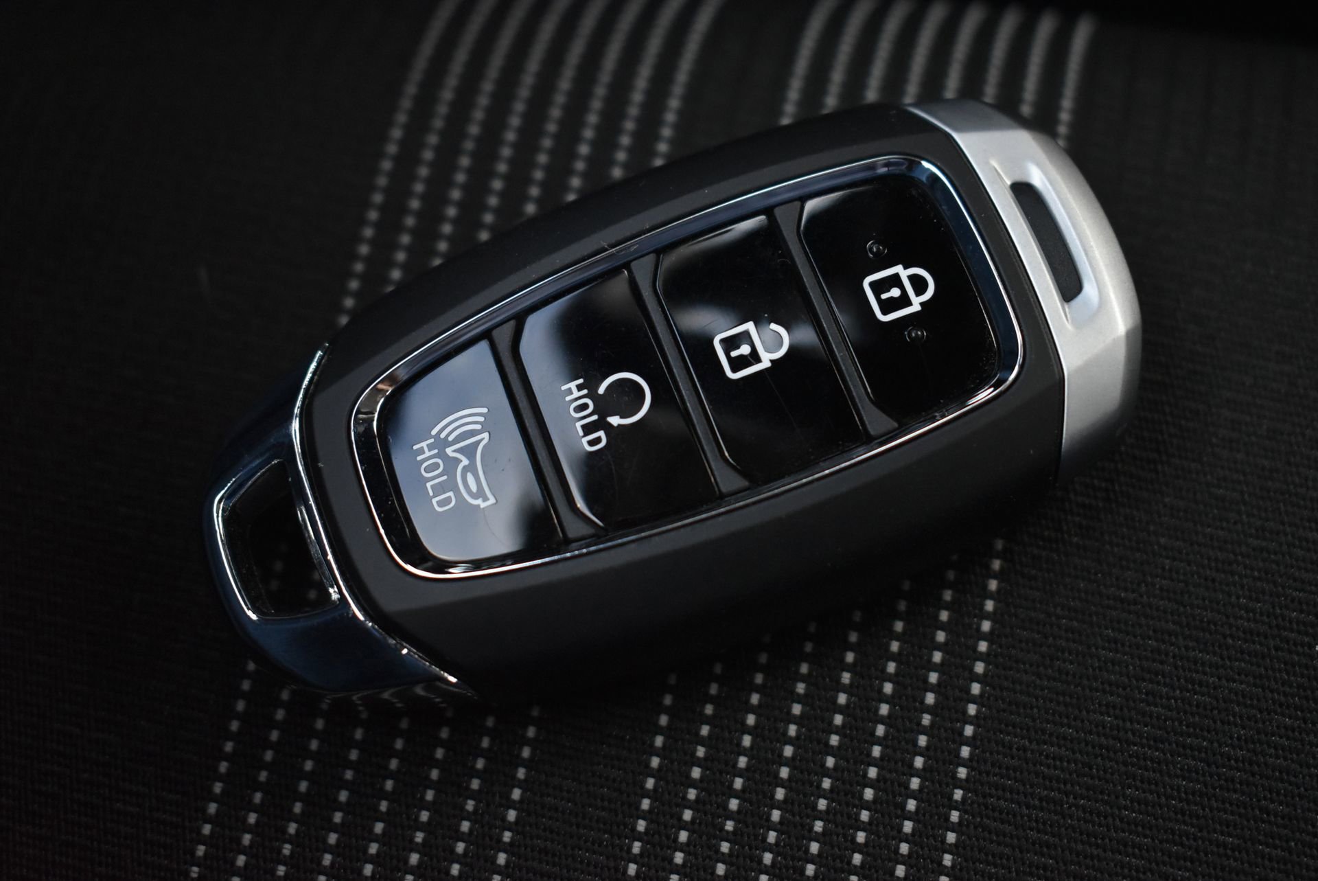 Used 2025 Hyundai Venue SEL FWD image 31