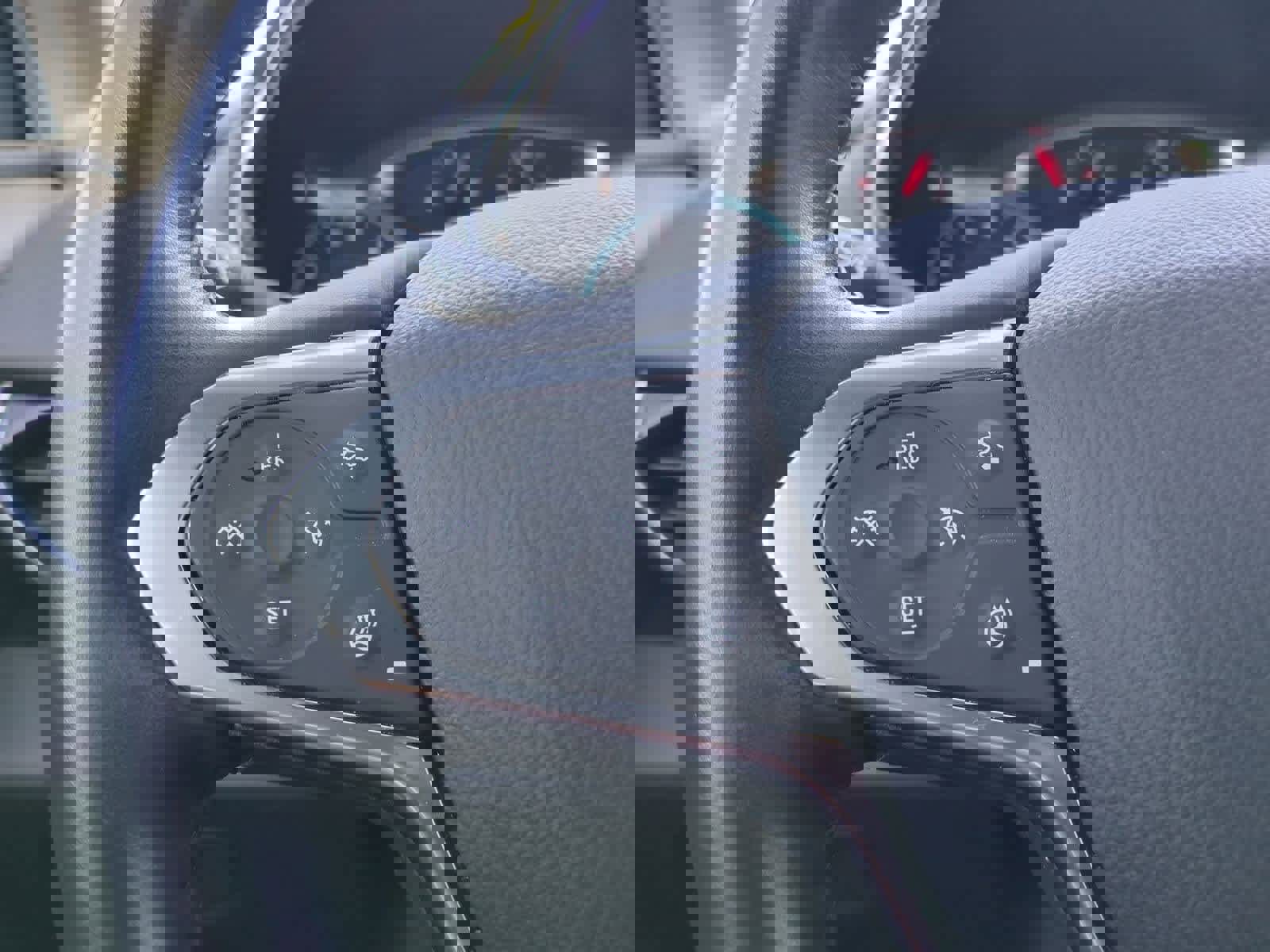 Used 2022 Chevrolet Traverse RS image 23